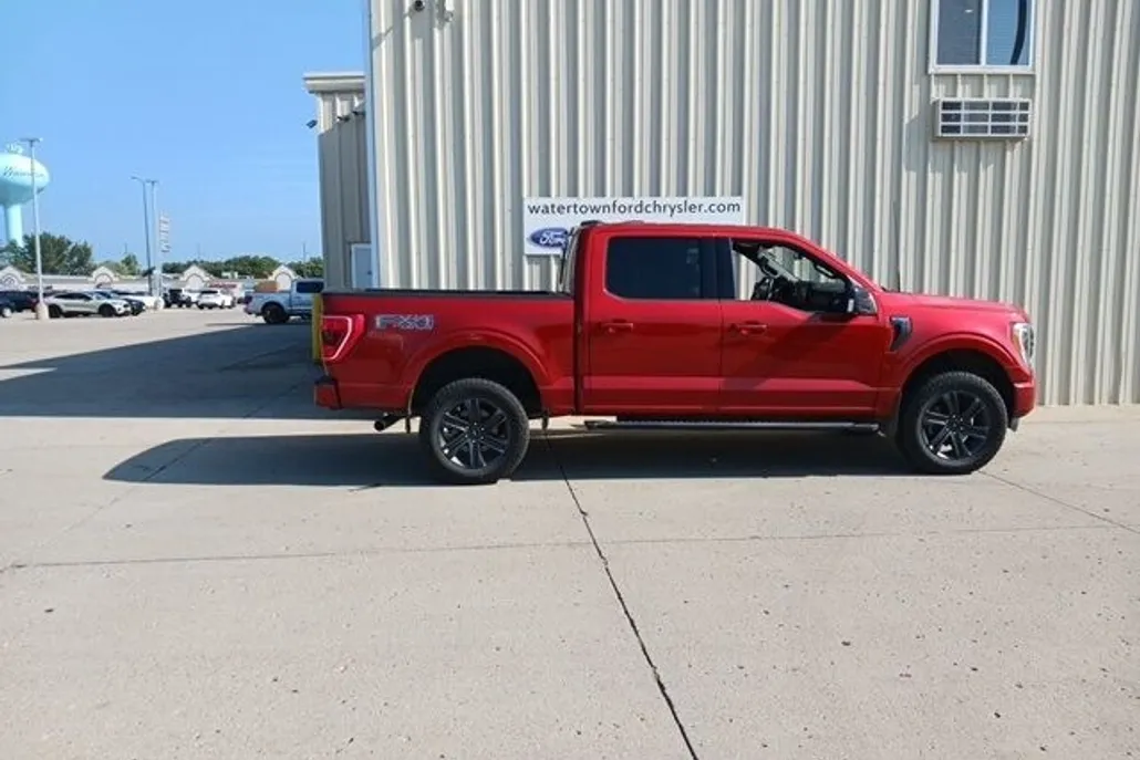 2019 Ford F-150 XLT photo 16