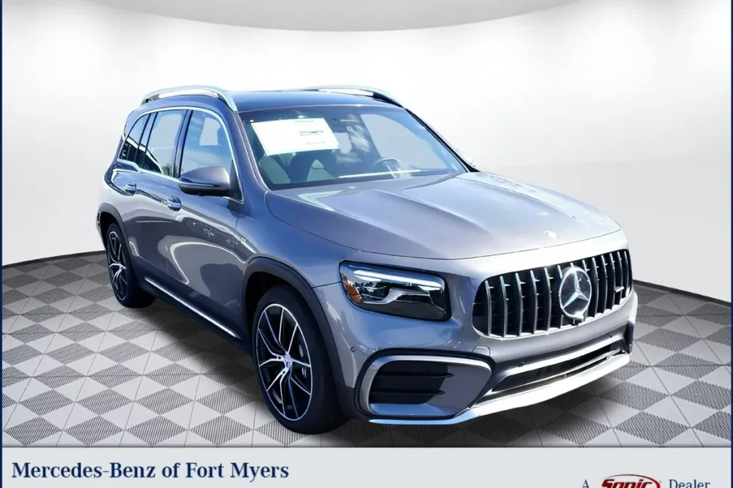 2025 Mercedes Benz GLB AMG 35 photo 1