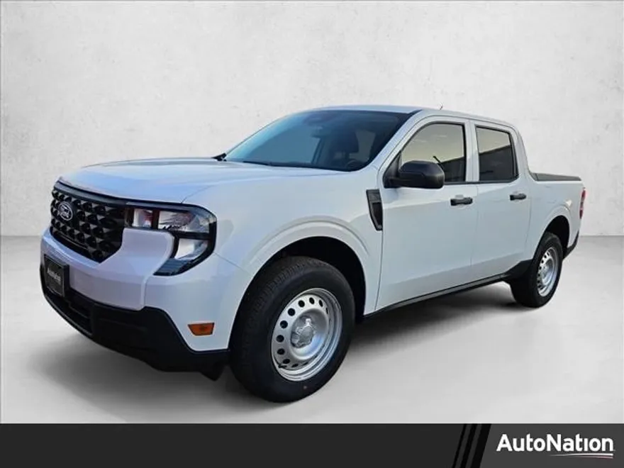 2025 Ford Maverick XL photo 1