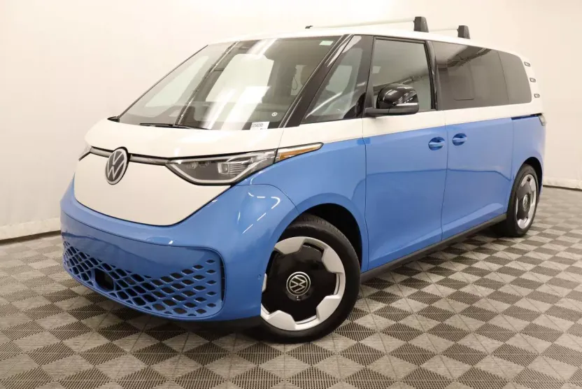 2025 Volkswagen ID. Buzz Pro S photo 1