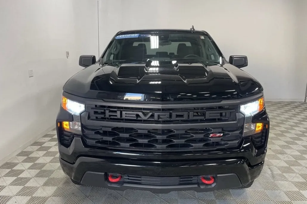 2022 Chevrolet Silverado 1500 Custom Trail Boss photo 1
