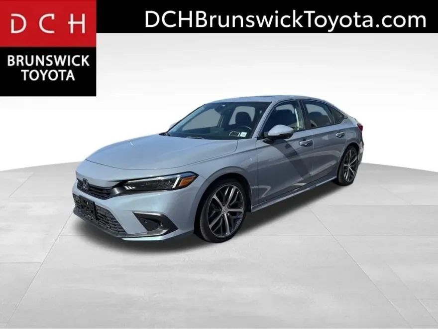 2022 Honda Civic Touring photo 1