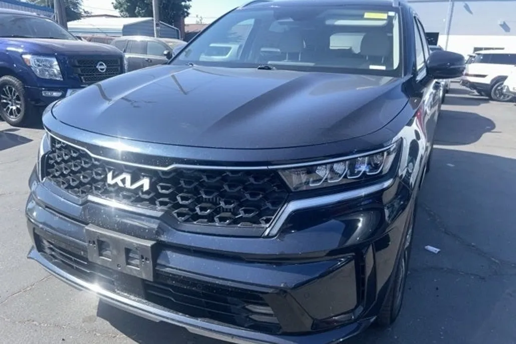 2023 Kia Sorento Hybrid EX photo 1