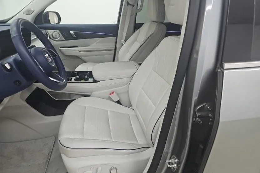 2025 Buick Enclave Avenir photo 1