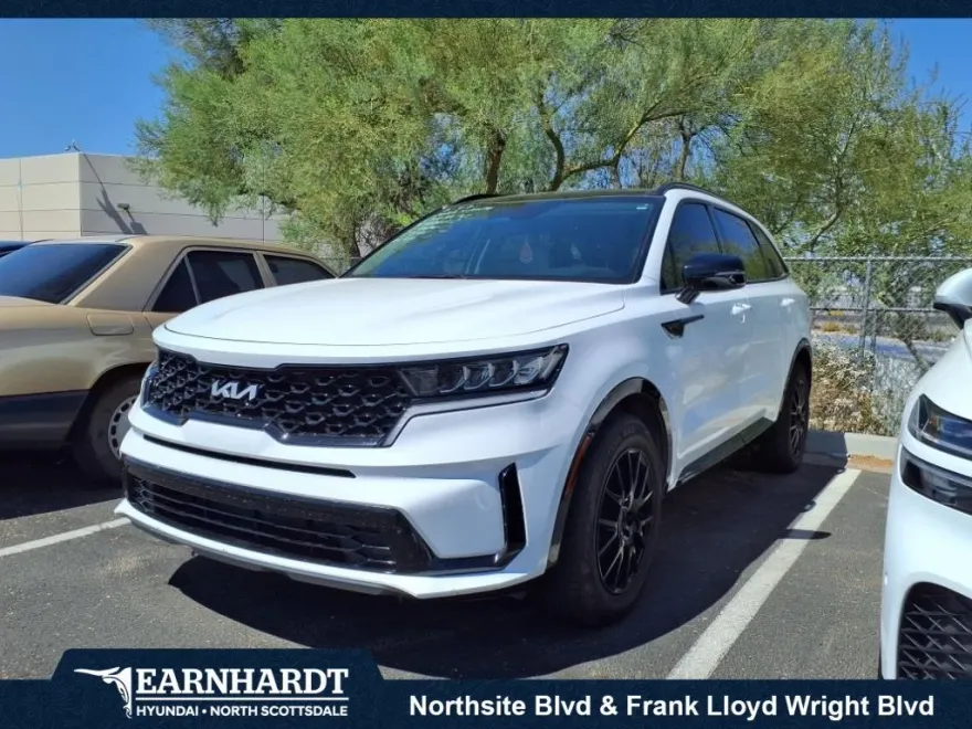 2022 Kia Sorento S photo 1
