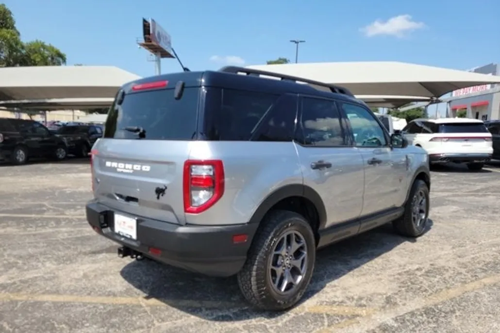 2023 Ford Bronco Sport Badlands photo 1