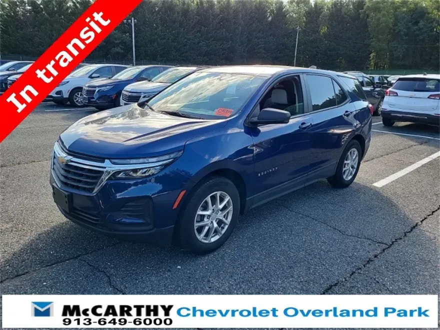 2022 Chevrolet Equinox LS photo 1