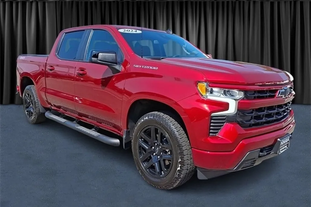 2024 Chevrolet Silverado 1500 RST photo 1