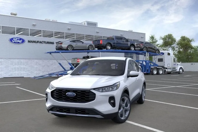 2026 Ford Escape ST-Line Select photo 1