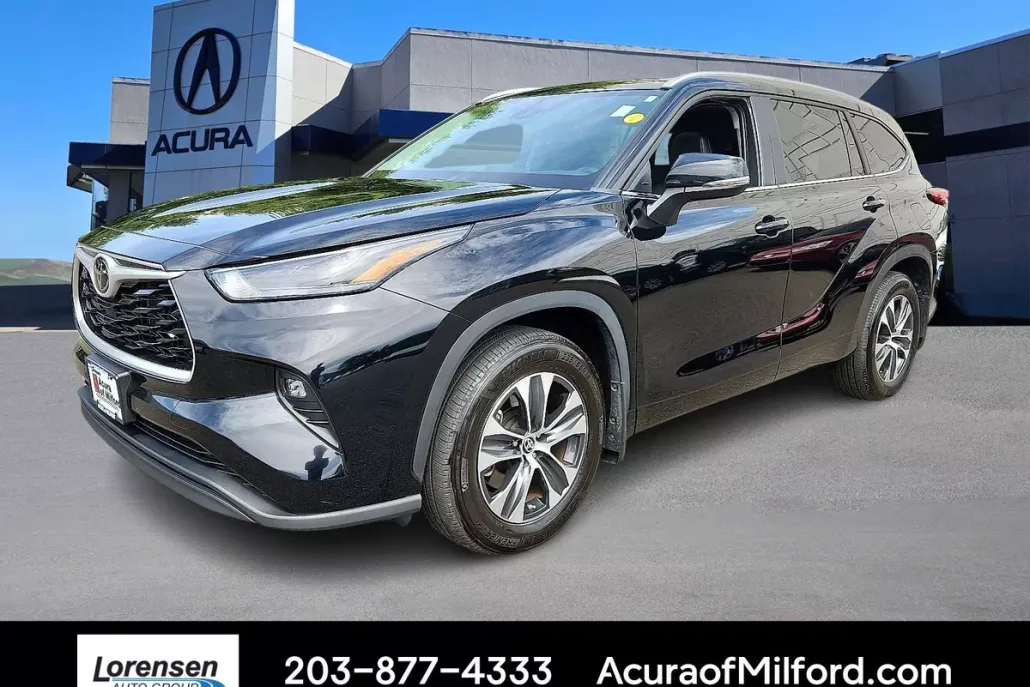 2023 Toyota Highlander XSE photo 1