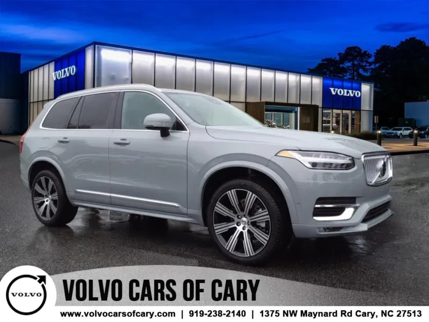 2025 Volvo XC90 Plus photo 1