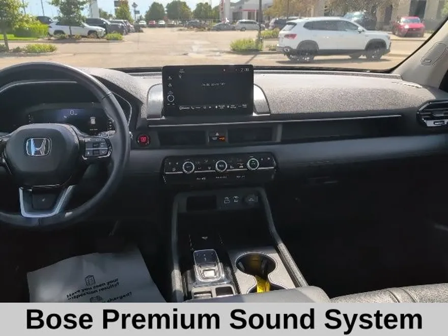 2023 Honda Pilot Elite photo 1