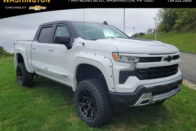 2024 Chevrolet Silverado 1500 RST photo 1