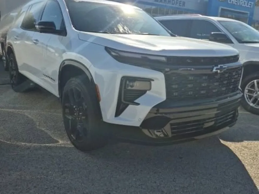 2026 Chevrolet Traverse RS photo 1