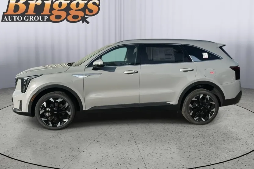 2026 Kia Sorento EX photo 1