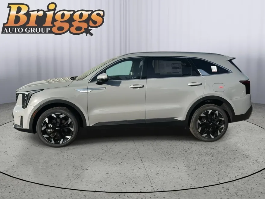 2026 Kia Sorento EX photo 1