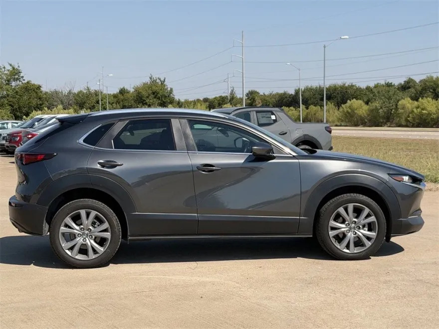 2022 Mazda CX-30 2.5 Select photo 1