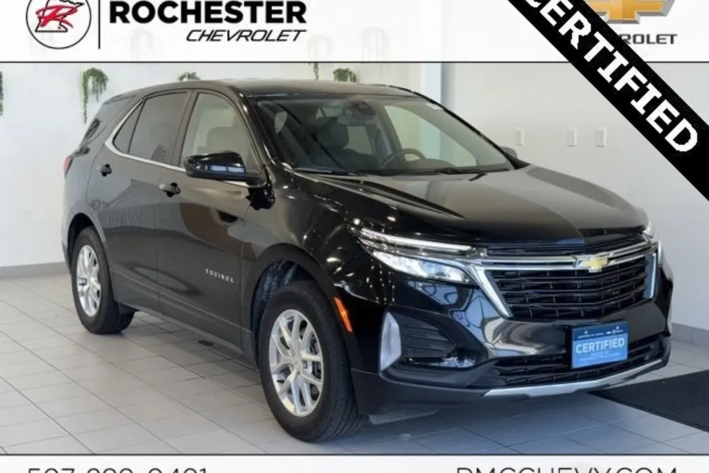 2024 Chevrolet Equinox LT photo 1