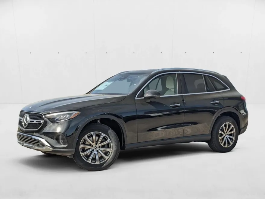 2025 Mercedes Benz GLC 300 photo 1