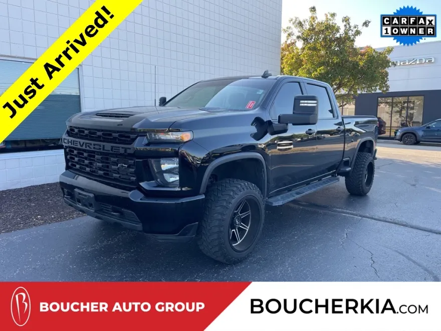 2023 Chevrolet Silverado 2500HD Custom photo 1
