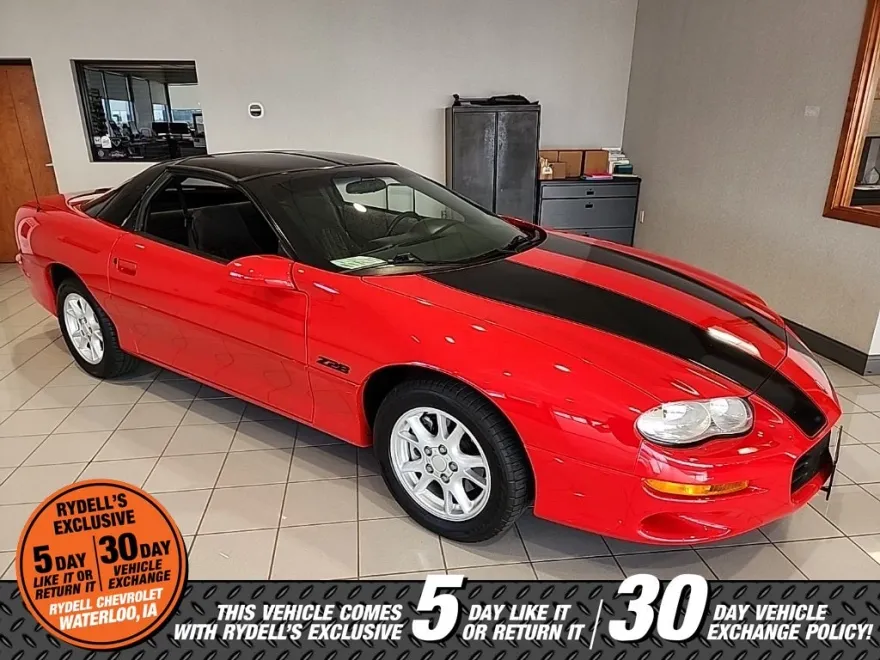 2001 Chevrolet Camaro Z28 photo 1