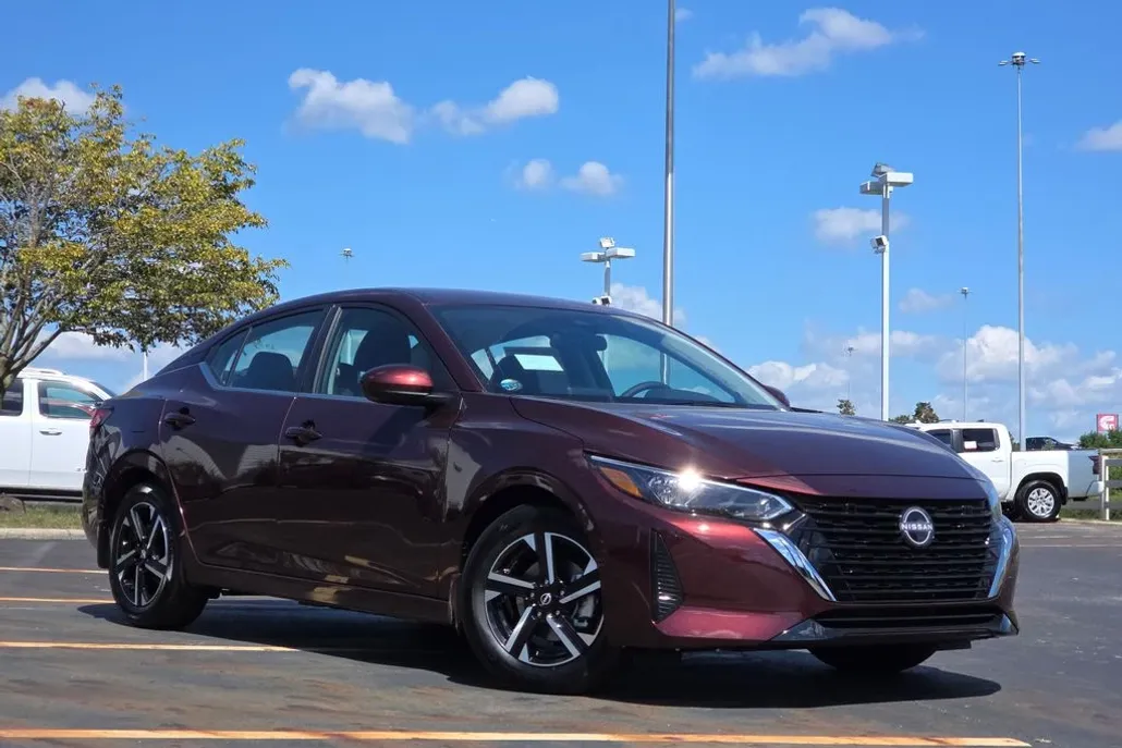 2025 Nissan Sentra SV photo 1
