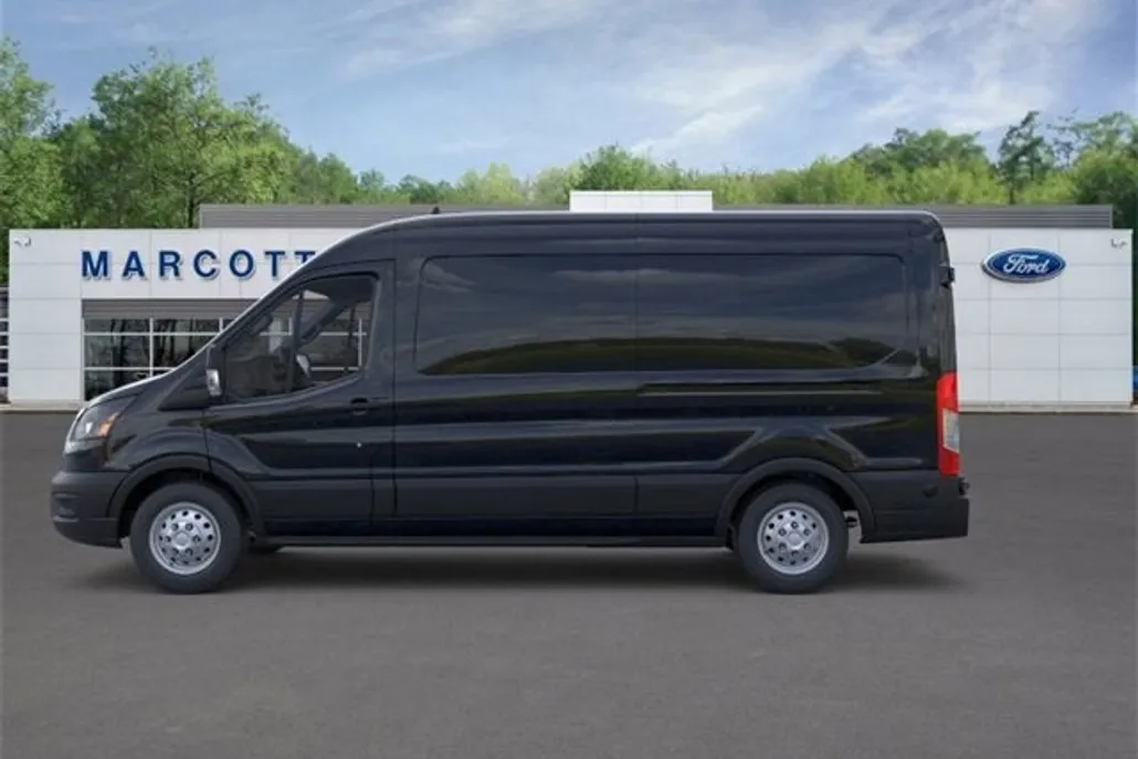 2025 Ford Transit photo 1