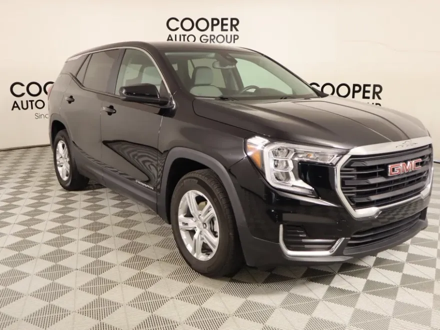 2024 Gmc Terrain SLE photo 1