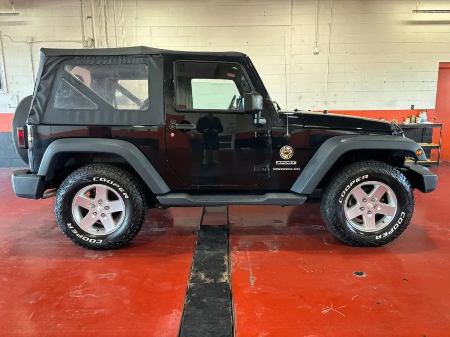 2015 Jeep Wrangler Sport photo 1