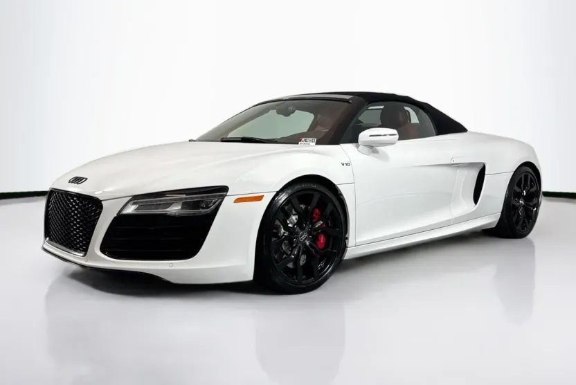 2015 Audi R8 Quattro Spyder V10 photo 1
