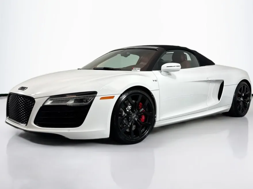 2015 Audi R8 Quattro Spyder V10 photo 1