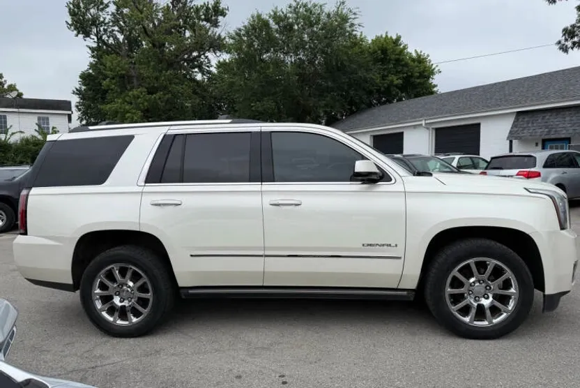 2015 Gmc Yukon Denali photo 1