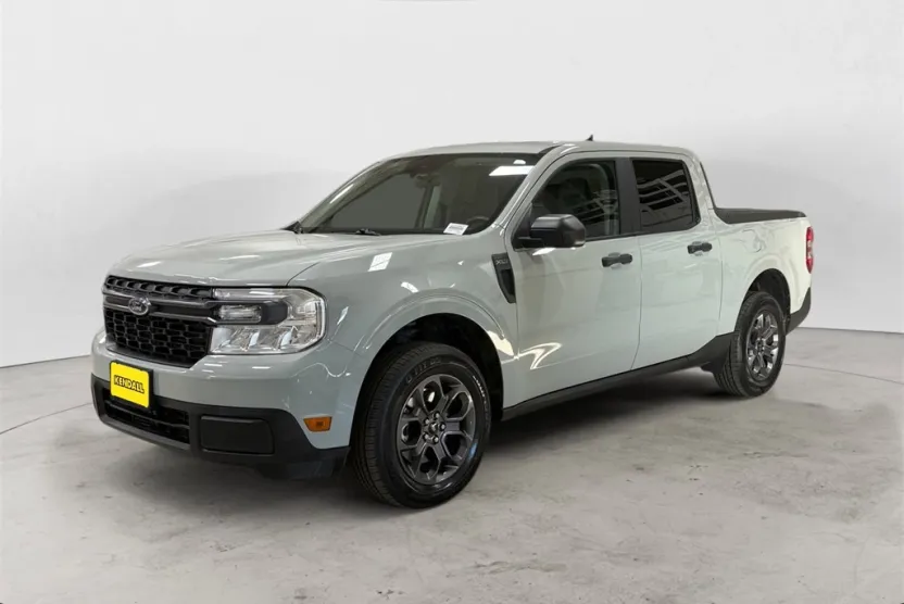 2024 Ford Maverick XLT photo 1