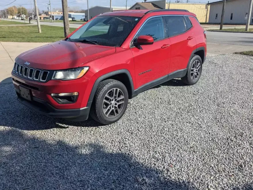 2017 Jeep Compass Latitude photo 1