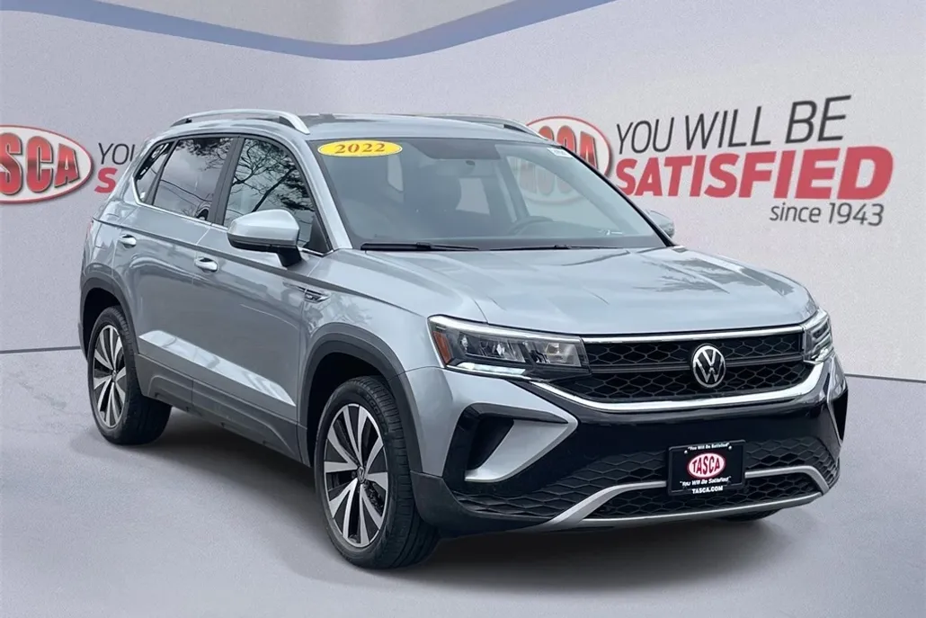 2022 Volkswagen Taos SE photo 1