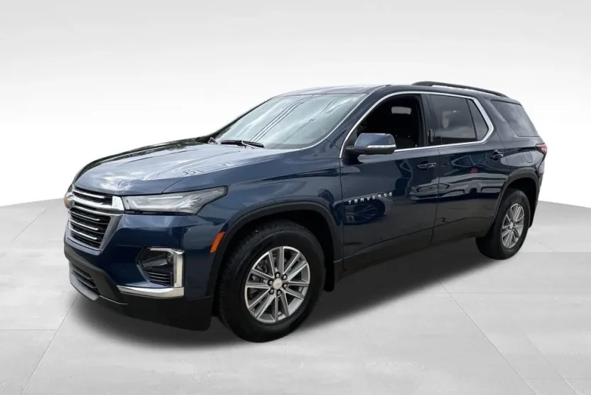2023 Chevrolet Traverse photo 1