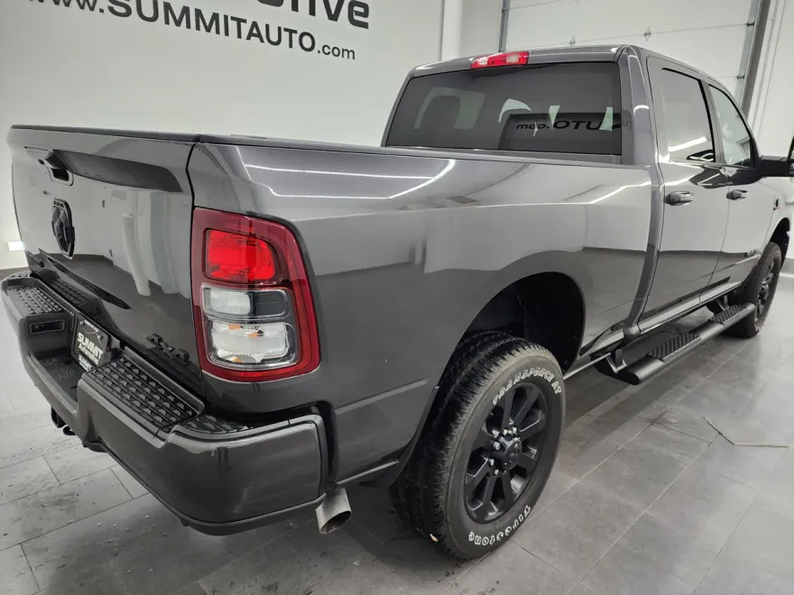 2024 Ram 2500 Big Horn photo 1
