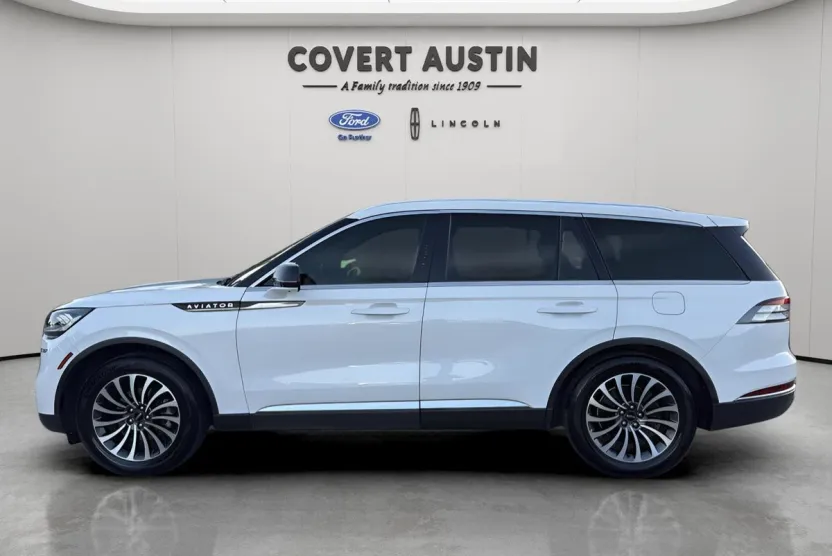 2022 Lincoln Aviator Reserve photo 1