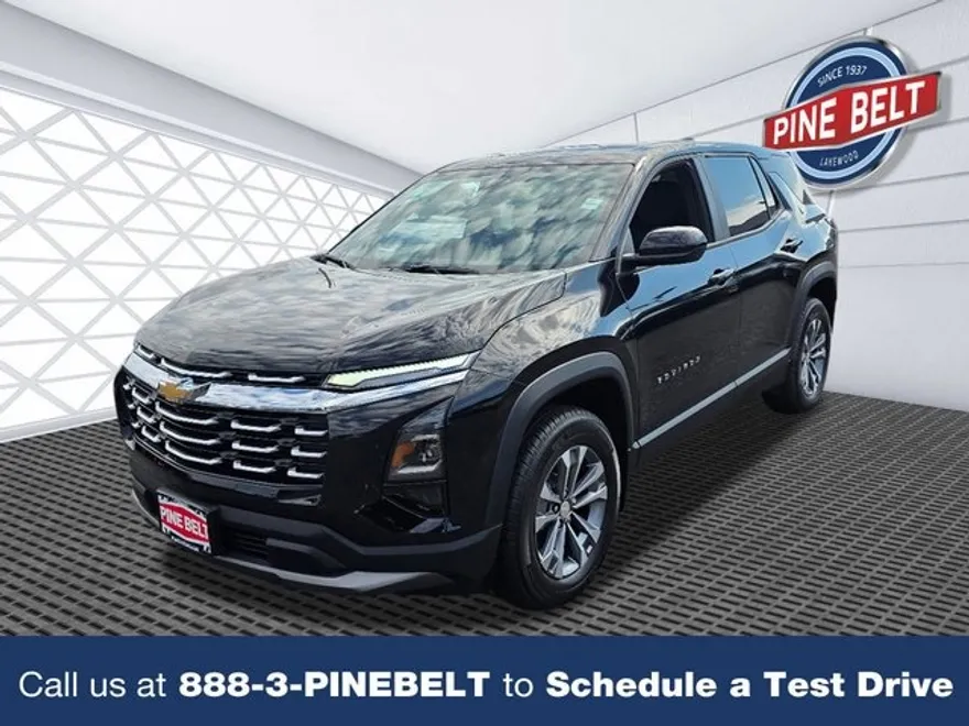 2026 Chevrolet Equinox LT photo 1