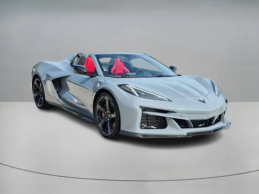 2025 Chevrolet Corvette E-Ray 2LZ photo 1