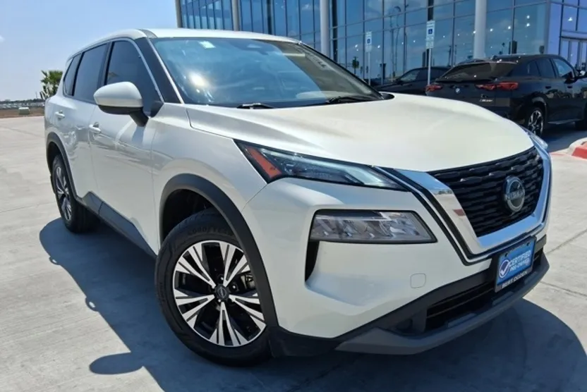 2023 Nissan Rogue SV photo 1