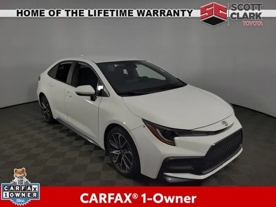 2022 Toyota Corolla SE photo 1