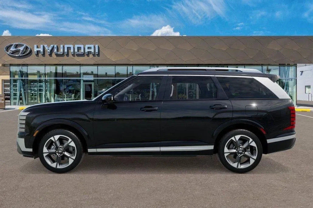 2026 Hyundai Palisade Limited photo 1