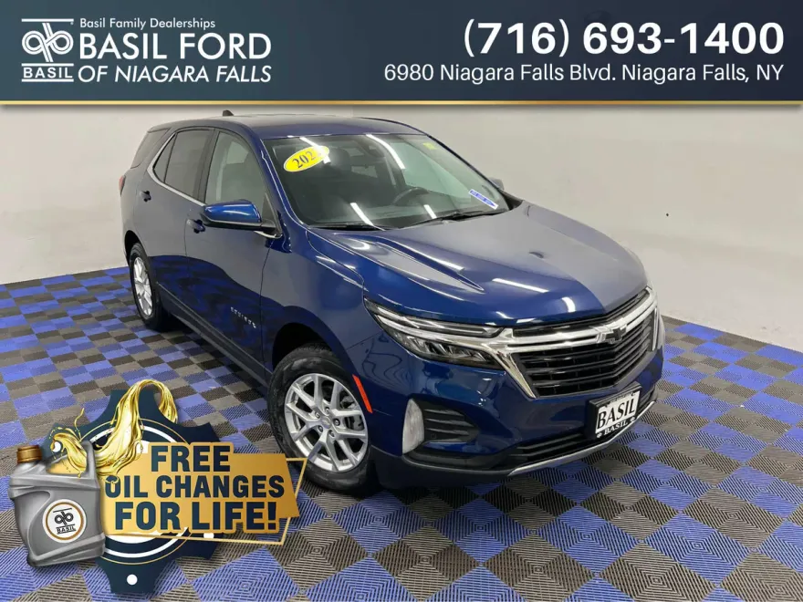 2022 Chevrolet Equinox LT photo 1
