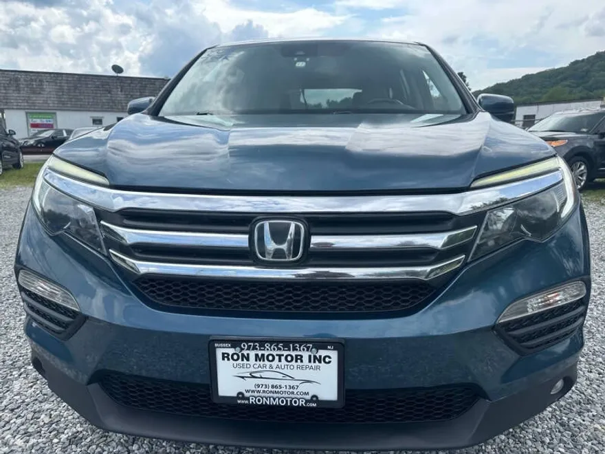 2016 Honda Pilot EX-L photo 1