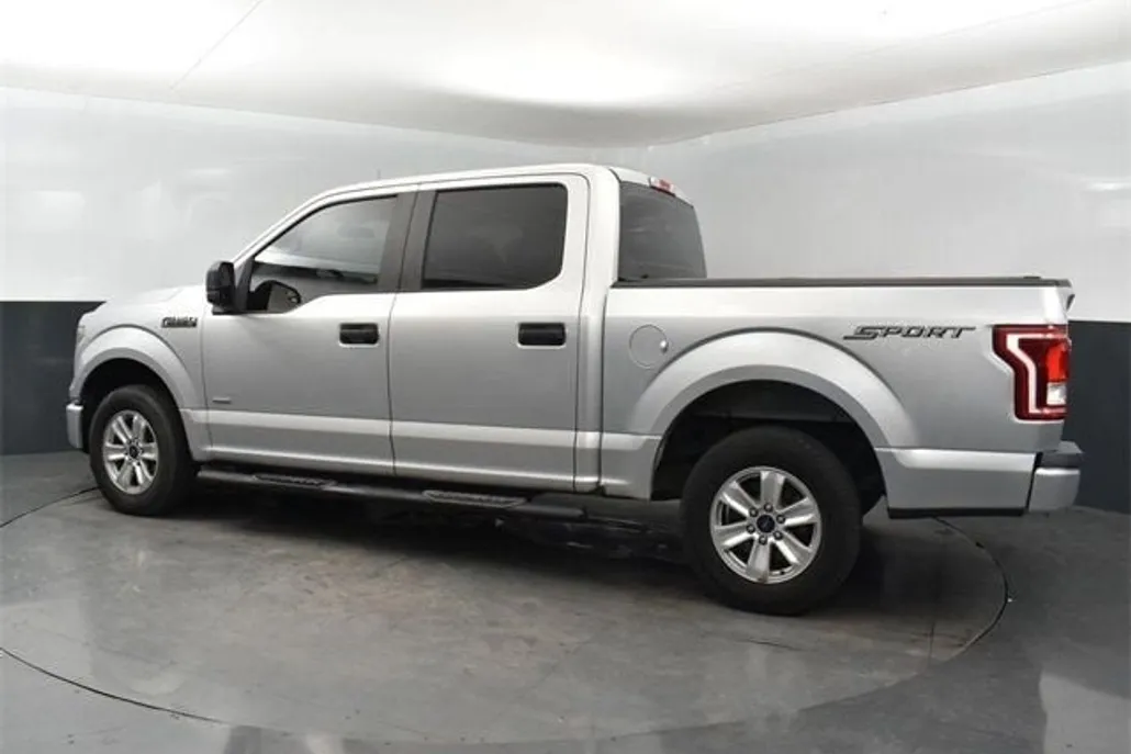 2016 Ford F-150 XL photo 1