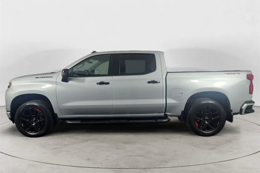 2022 Chevrolet Silverado 1500 RST photo 1