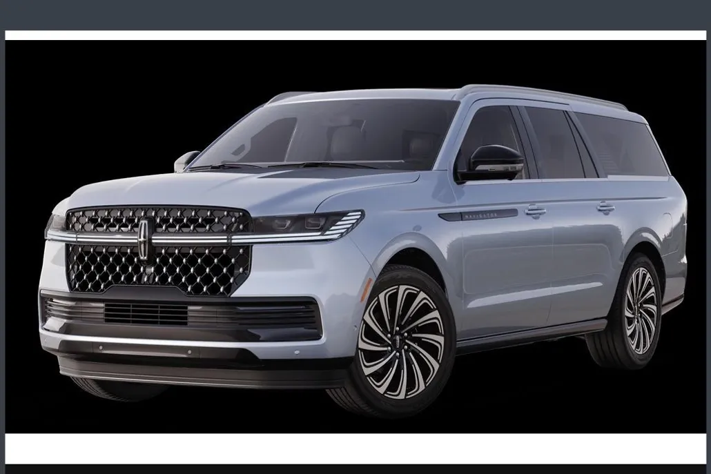 2025 Lincoln Navigator Black Label photo 1
