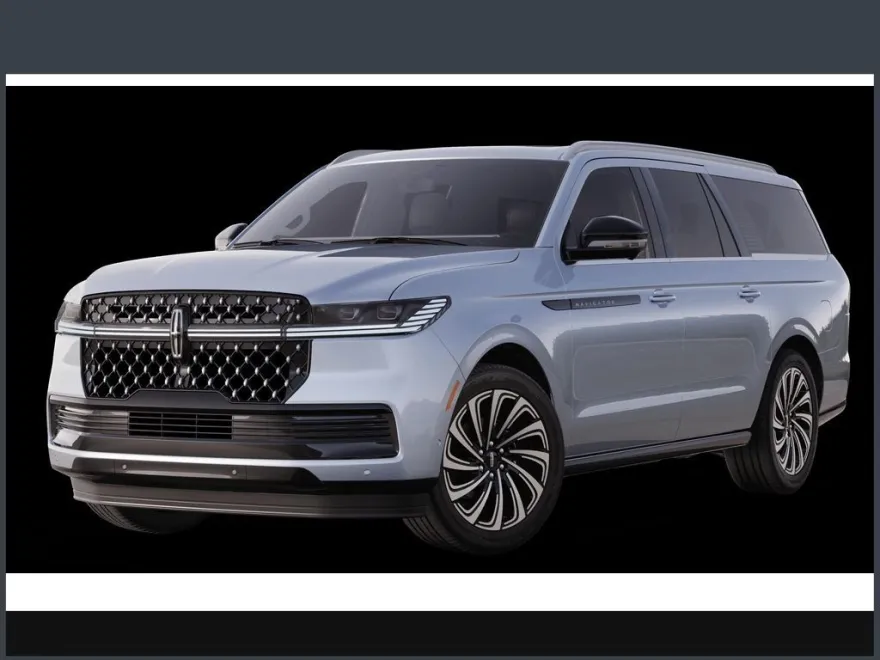 2025 Lincoln Navigator Black Label photo 1