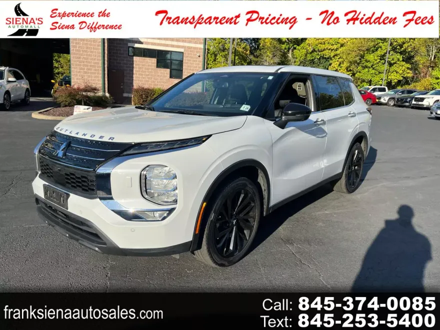 2023 Mitsubishi Outlander SEL 40th Anniversary Edition GT photo 1